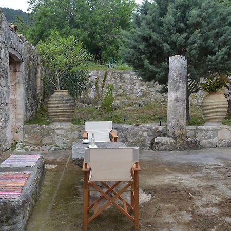 Liotrivi Olive Press Villa Volimes Bagian luar foto